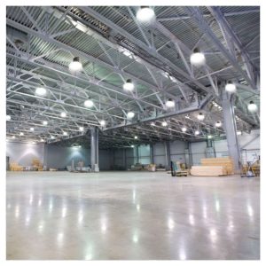 Fabrika kapalı depo alanları